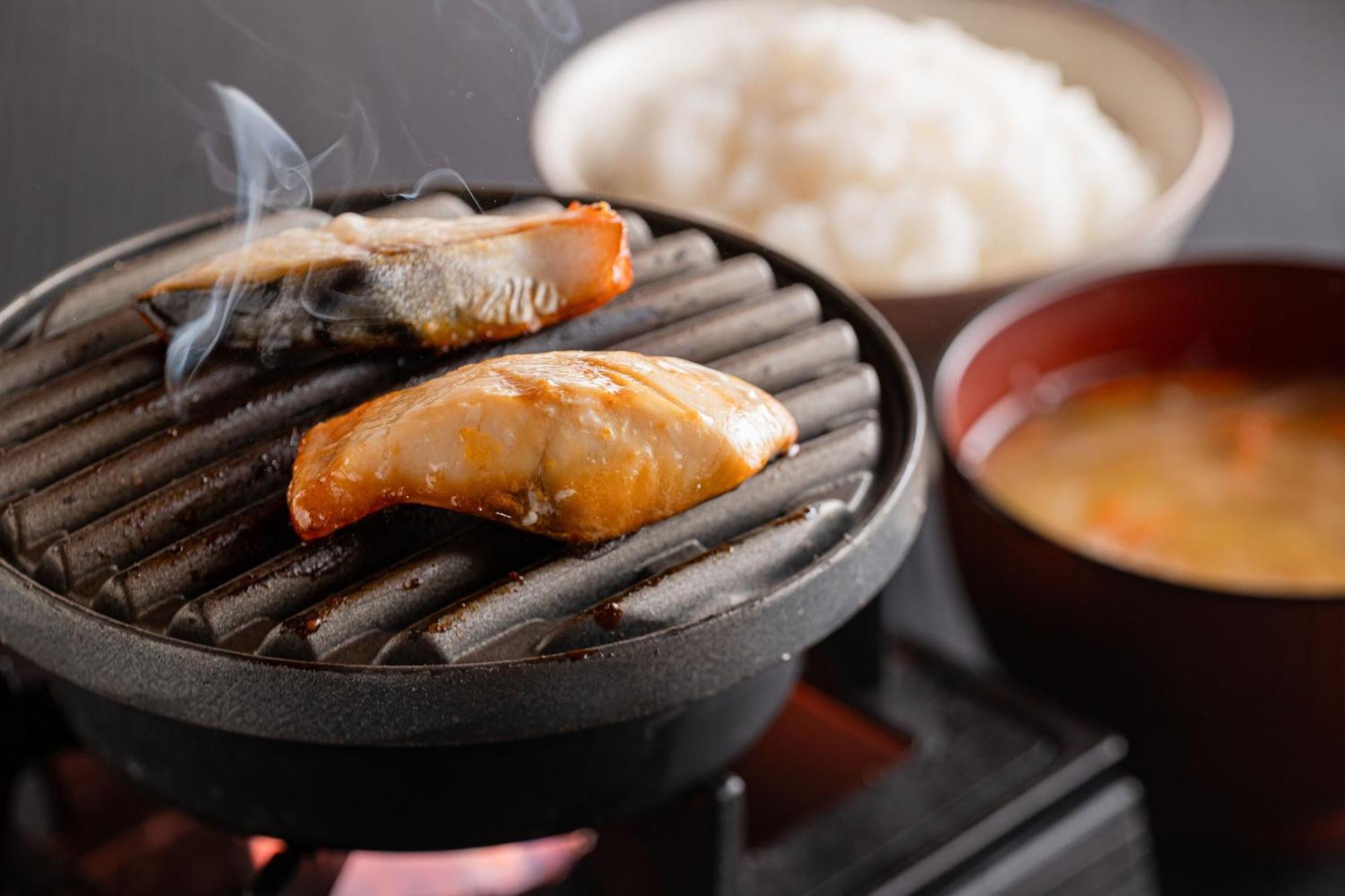 מלון קאגה Ooedo Onsen Monogatari Premium Yoshinoya Irokuen מראה חיצוני תמונה